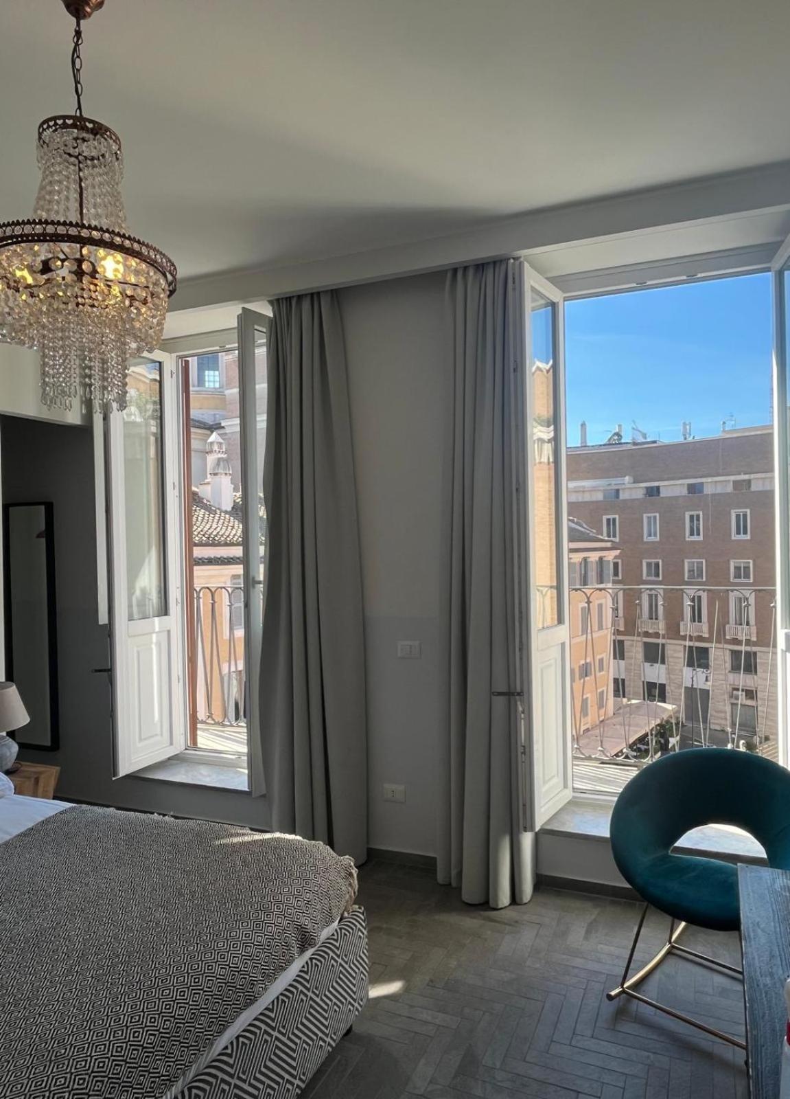 Boutique Suites Della Croce Roma Exterior foto