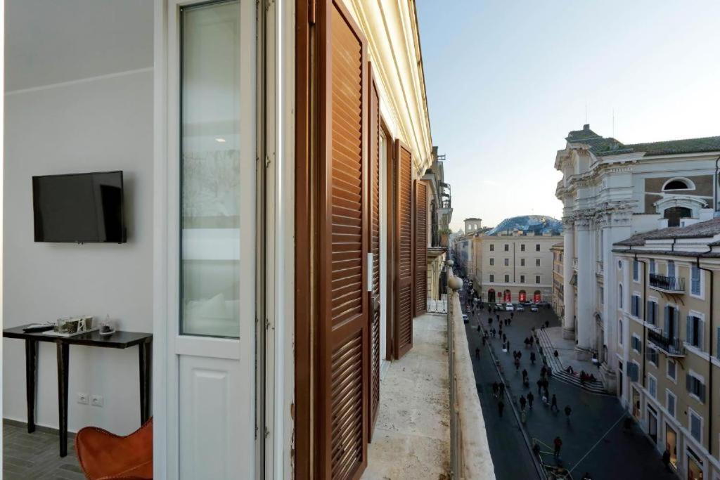 Boutique Suites Della Croce Roma Exterior foto